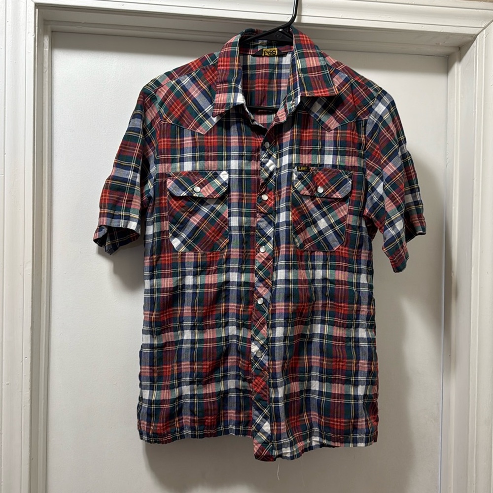 Lee button up plaid short sleeve shirt